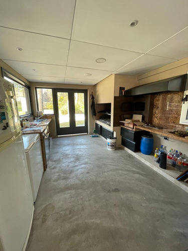 Imagen 10 de 30 de Venta Casa Moderna Y De Categoria En Parque Leloir