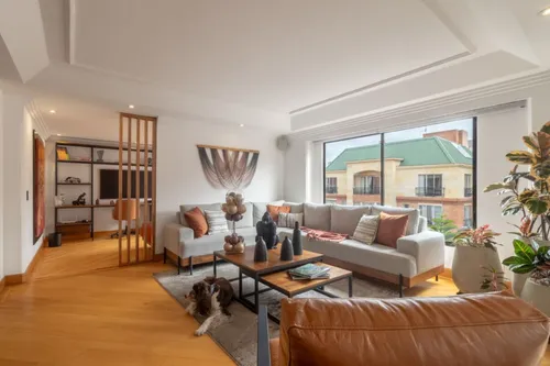 Apartamento En Venta En Chicó Navarra. Cod V16129