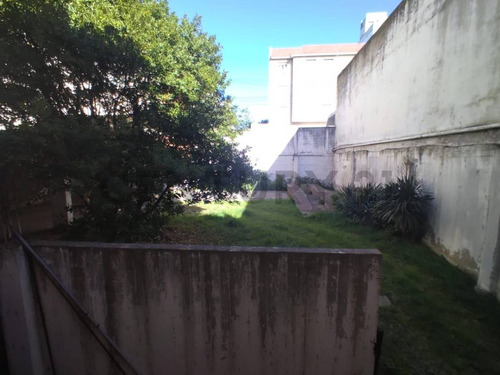 Venta De Edificio De Cochera