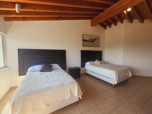 Conjunto Paraíso Que Consta De 2 Casas De 4 Habitaciones Cada Una Con Alberca, Jacuzzi, Enorme Jardín, Palapa Y Vistas Panorámicas En Fracc Rancho San Diego Ixtapan De La Sal Edomex
