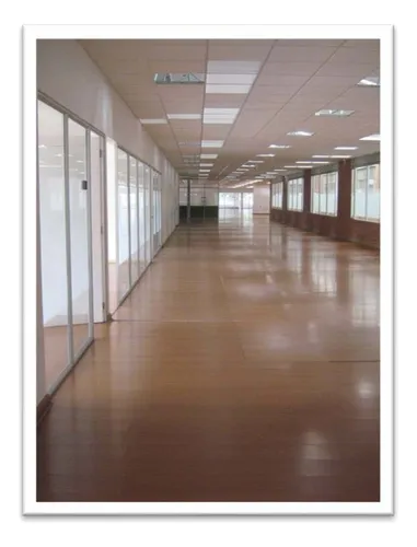 Oficina 1.331 M² En Arriendo, La Floresta