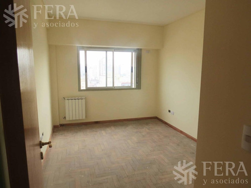 Imagen 10 de 23 de Venta De Departamento 3 Ambientes En Avellaneda (21628)