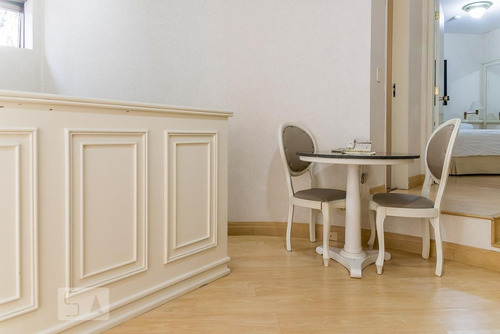Apartamento À Venda - Bela Vista, 1 Quarto, 48 - S893122923