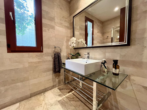 Gran Casa Estilo Mediterránea Excelente Ubicación