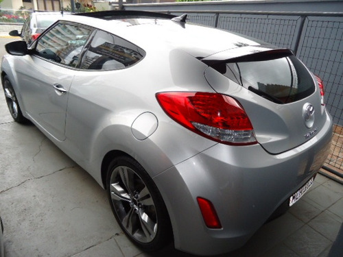 Hyundai Veloster 1.6 140cv Aut 3p Ano 2013 Prata
