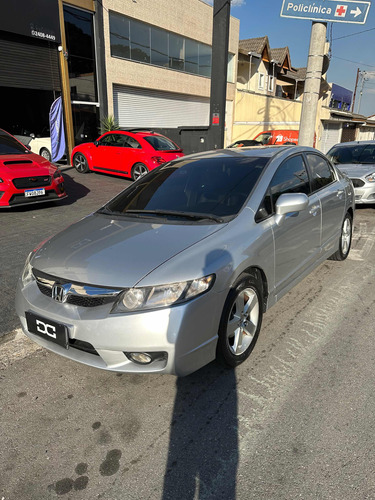 Honda Civic 1.8 Lxs Flex Aut. 4p