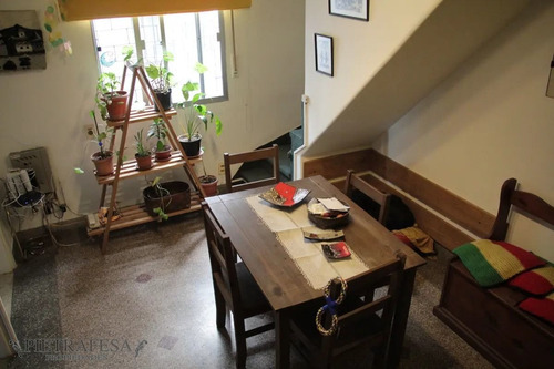 Imagen 7 de 15 de Casa En Venta - 2 Dormitorios, 1 Baño, Azotea Con Parrillero - Mariano Moreno - La Blanqueada