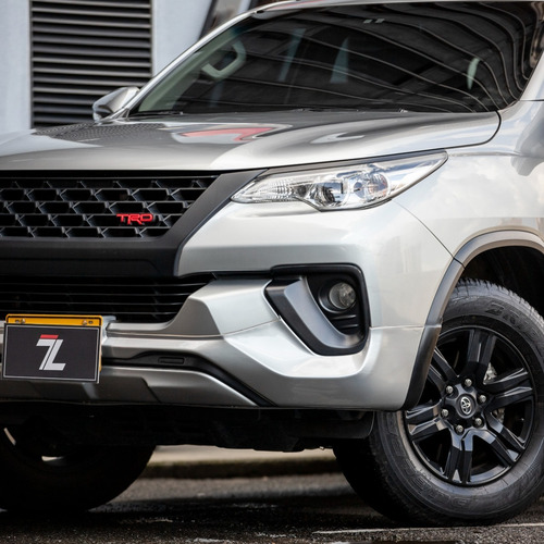 Imagen 4 de 19 de Toyota Fortuner Sw4 2.7