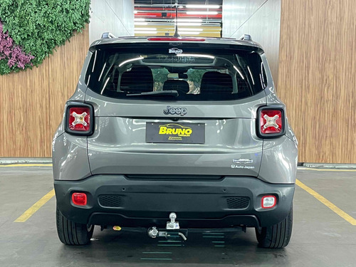 Jeep Renegade 1.8 16V FLEX LONGITUDE 4P AUTOMÁTICO