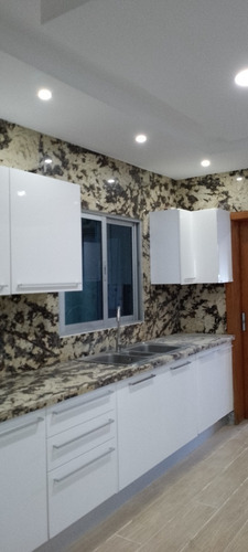 V52 - ¡lujoso Apartamento En Venta En Piantini Con 3 Habitaciones Y Espacios Amplios!