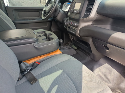 RAM 4000 5.7 6.7l Chasis Crew Cabina 4x4 At