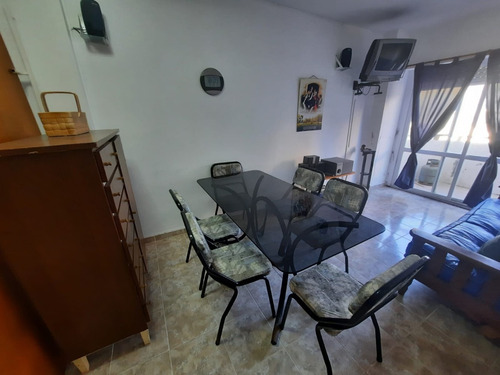 Imagen 6 de 14 de Departamento 2 Ambientes A 1 Cuadra Del Mar En San Bernardo
