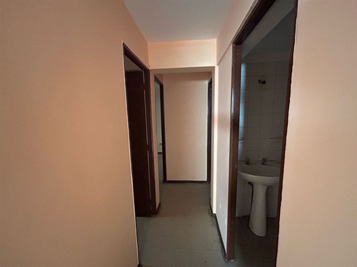 Departamento En Venta De 3 Dorm. En Peñalolén
