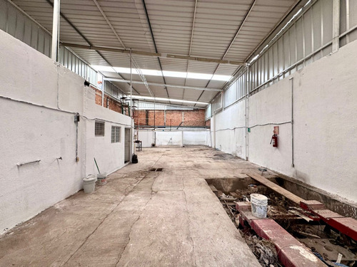 Bodega En Venta En Las Juntas, Tlaquepaque