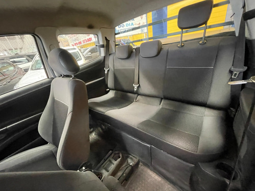 Volkswagen Saveiro 1.6 Robust Cab. Dupla Total Flex 2p