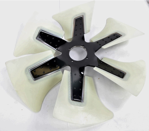 New 1-13660332-1 Isuzu Cooling Fan Blade Gm # 97747515 Ccs