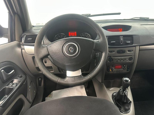 Renault Symbol Sedan Privilege 1.6 16v 4p