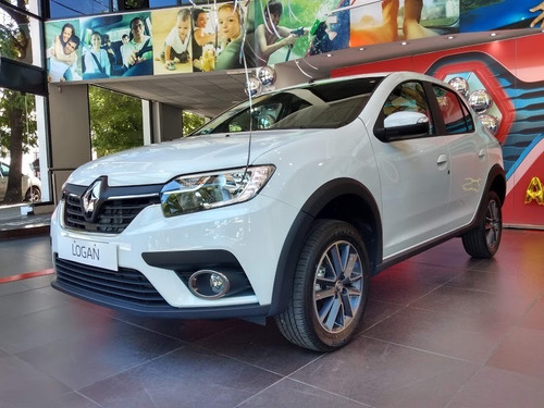 Imagen 4 de 19 de Renault Logan Intens Tasa 0% (dm)