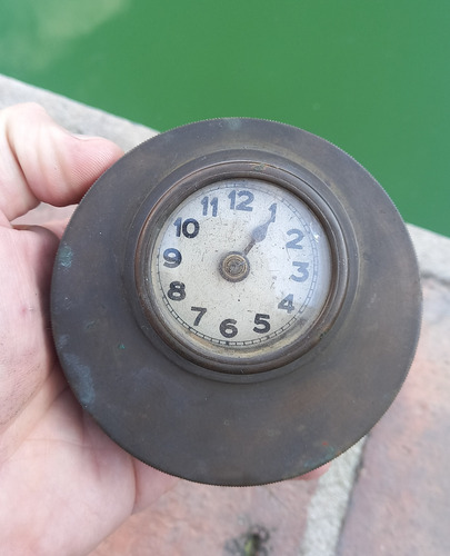 Antiguo Reloj De Sereno De Bronce - Decoracion (Usado)