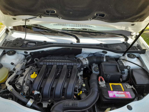 Imagen 12 de 14 de Renault Duster Oroch 2.0 Privilege 2017