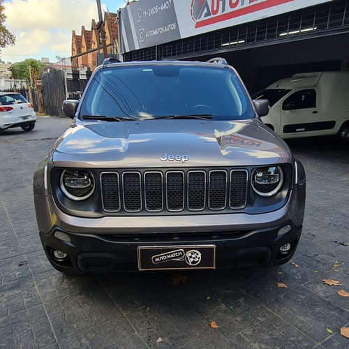 Imagen 14 de 15 de Jeep Renegade 2019 1.8 Longitude At6