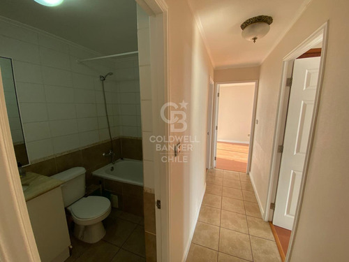 Hermoso Departamento Con Vista Al Mar, Sector Sur.