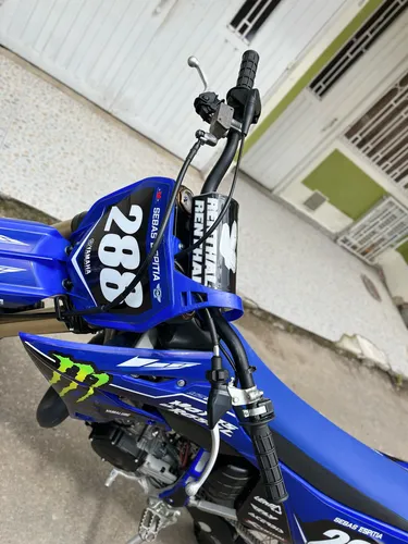 Motocross Apenas Con 28 Horas De Uso
