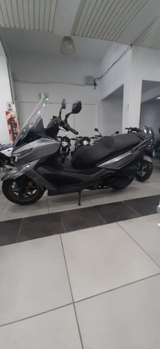 Scooter Kymko Xtown 250 2019 0km Performance Bikes
