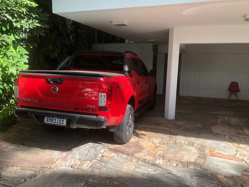Nissan Frontier 2.3 Attack Cab. Dupla 4x4 Aut. 4p