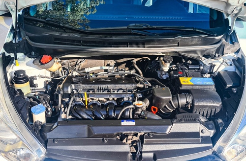 Imagem 10 de 10 de Hyundai Hb20s Premium 1.6
