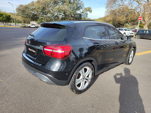 Mercedes-Benz Clase GLA 1.6 Gla200 Urban 156cv
