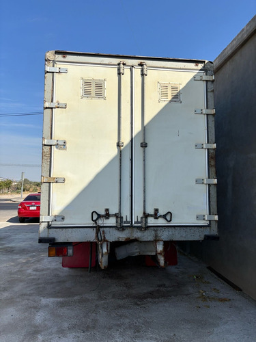 Isuzu Elf 600 2020 Para Reparar Golpe