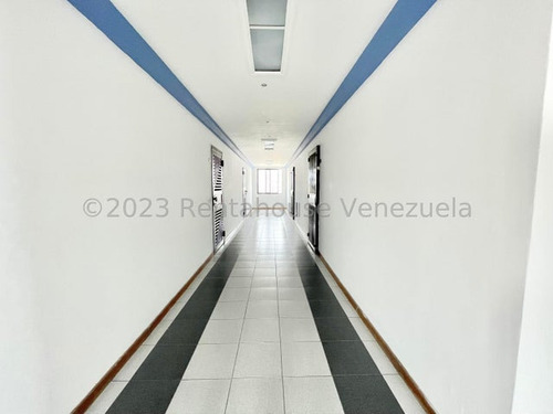 Imagen 23 de 30 de Oficina En Alquiler Zona Centro De Barquisimeto Lara (23-26329) // Invierta Seguro Con Rentahouse//