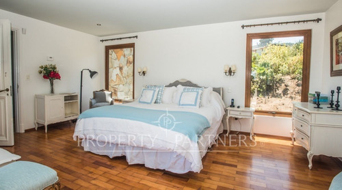 Esplendida Casa En Condominio Privado Cantagua