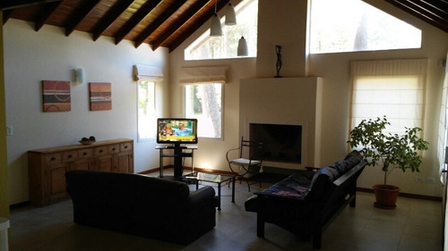 Imagen 6 de 14 de Disponible Fin De Semana Del 24 De Marzo!! Casa Nueva Con Amplio Parque En Zona Tranquila. Solo Familia.