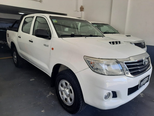 Toyota Hilux 4x4 2.5 Tdi Cab Doble Dx Pack 2014 Financio