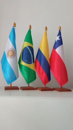 8 Banderas Argentina(3) Chile(2) Colombia(1) Brasil(2)