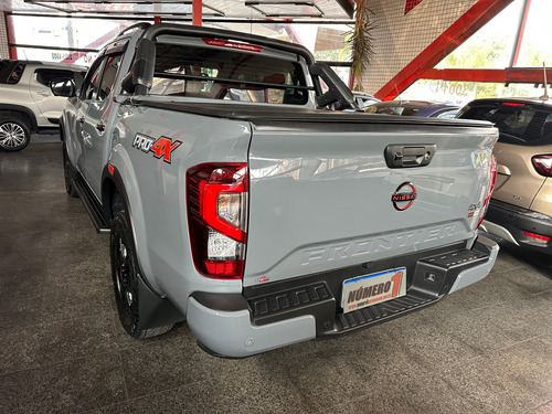 Nissan Frontier 2.3 Pro-4X Cab. Dupla 4X4 Aut. 4P
