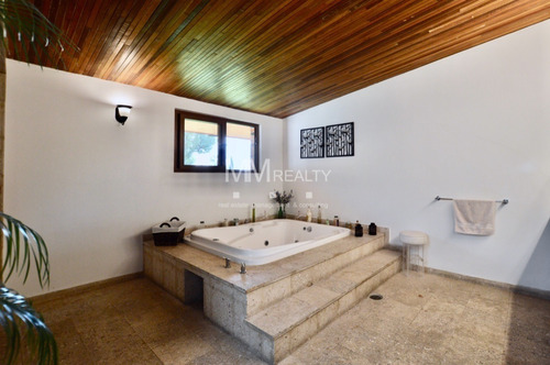 Imagen 20 de 30 de San Jerónimo Lídice - Casa Con Alberca En Venta / House Wit