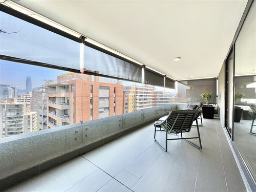 Moderno Penthouse: El Golf