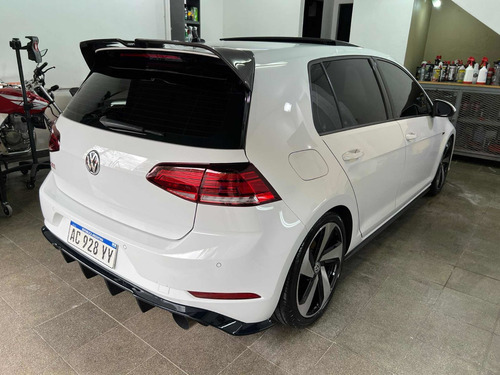 Imagen 3 de 10 de Volkswagen Golf 2018 2.0 Gti Tsi App Connect