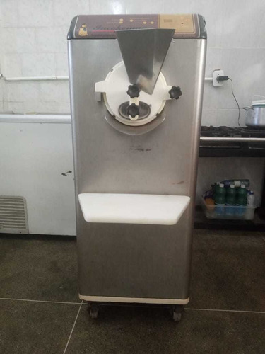 Imagem 3 de 5 de Maquina Automatica De Sorvete Incompemaq