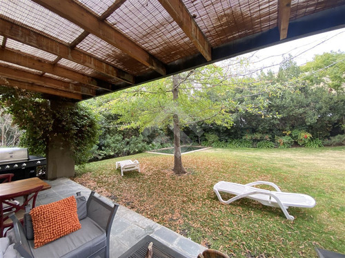Casa En Venta De 4 Dorm. 2 Suite En La Reserva En Colina