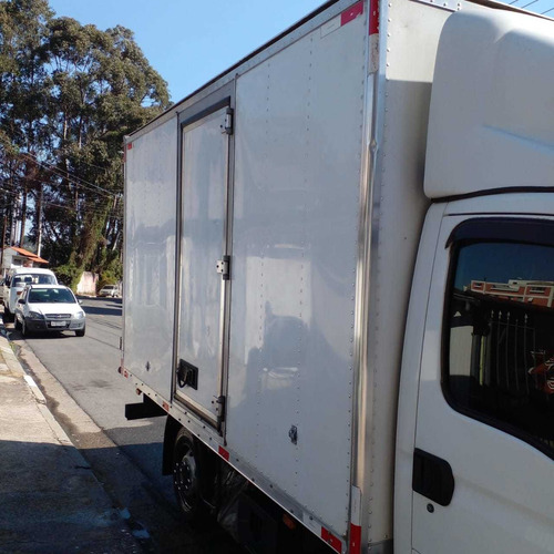 Imagem 5 de 15 de Iveco 35s14