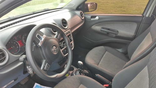 Volkswagen Voyage 1.6 Comfortline Plus 2 I-motion Ll 2013