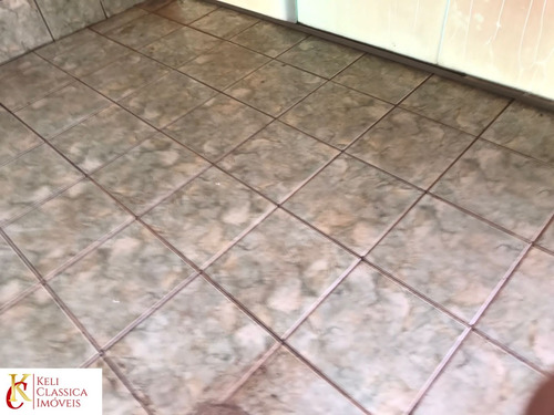 Imagem 17 de 19 de Casa Disponível Para Venda: Possui Dois Quartos, Um Banheiro, Sala, Cozinha E Garagem. A Edícula Possui Um Quarto, Um Banheiro, Cozinha E Quintal. - Ca00355 - 70750500
