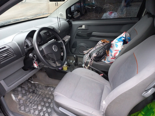 Imagen 8 de 10 de Volkswagen Fox 2009 1.6 Comfortline 70a 3 P