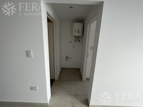 Imagen 6 de 30 de Venta De Departamento A Estrenar, 2 Ambientes Con Balcón En Wilde (27713)