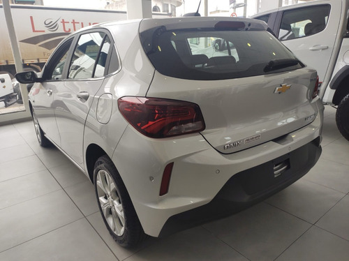 Imagen 3 de 16 de Chevrolet Onix 1.0t Premier Ii At