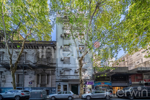 Departamento - 2 Ambientes - Con Balcón - Recoleta - Venta